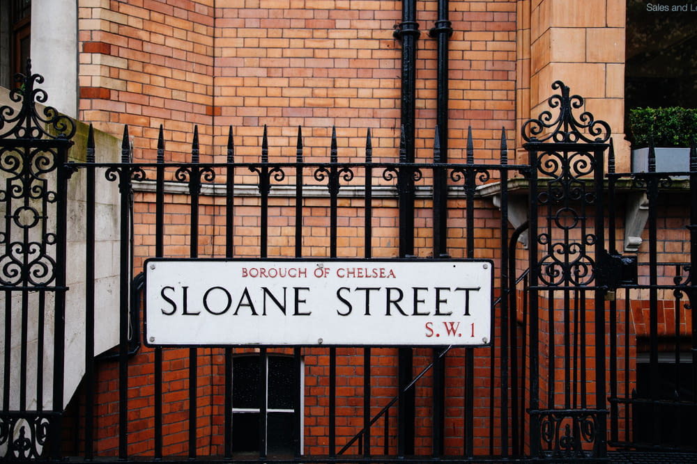 Sloane Street signage