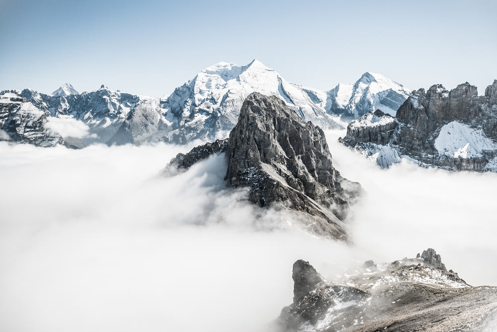 Foto de paisaje de los Alpes montañosos