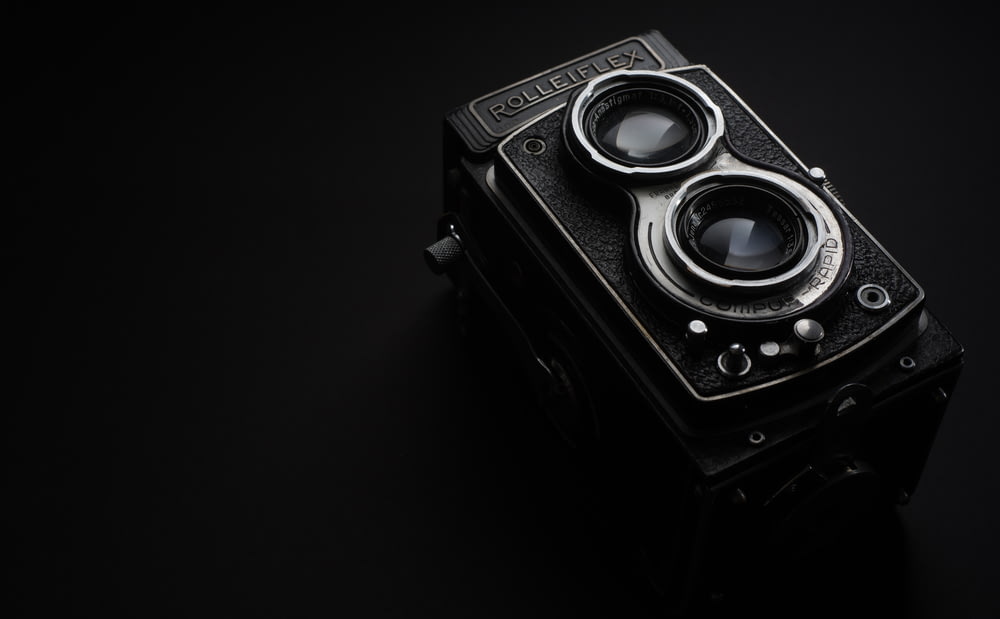 schwarz Rolleiflex Kamera Graustufenfoto