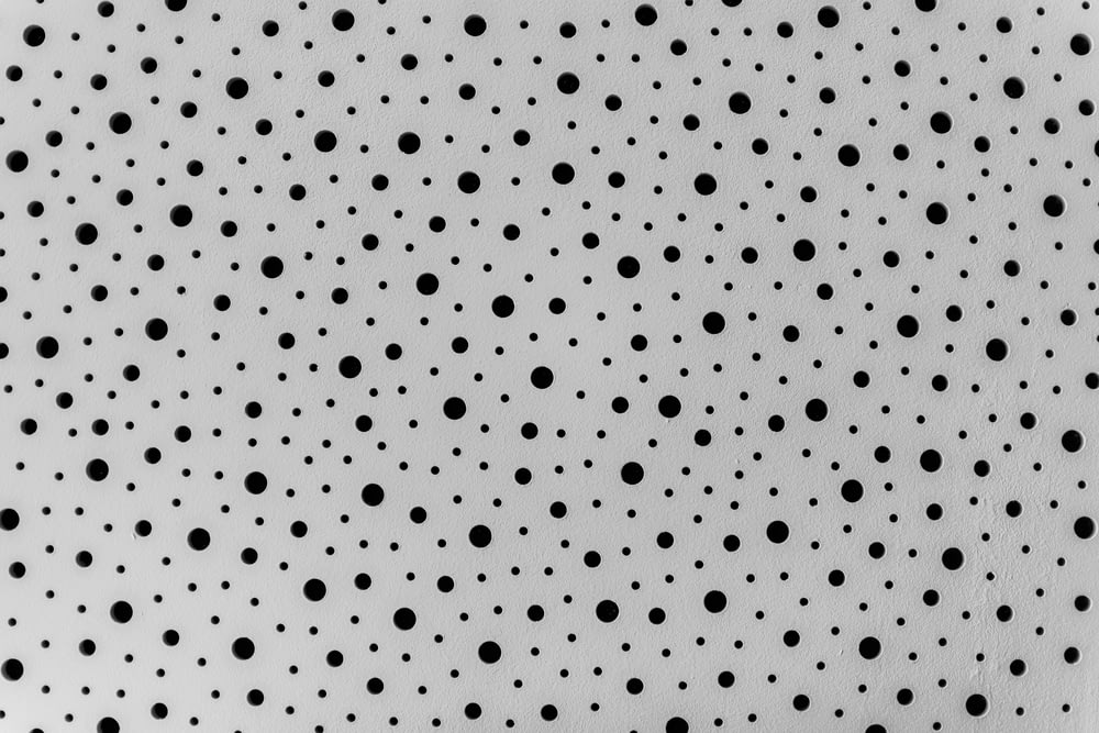Schwarz-weißes Polka Dot Textil