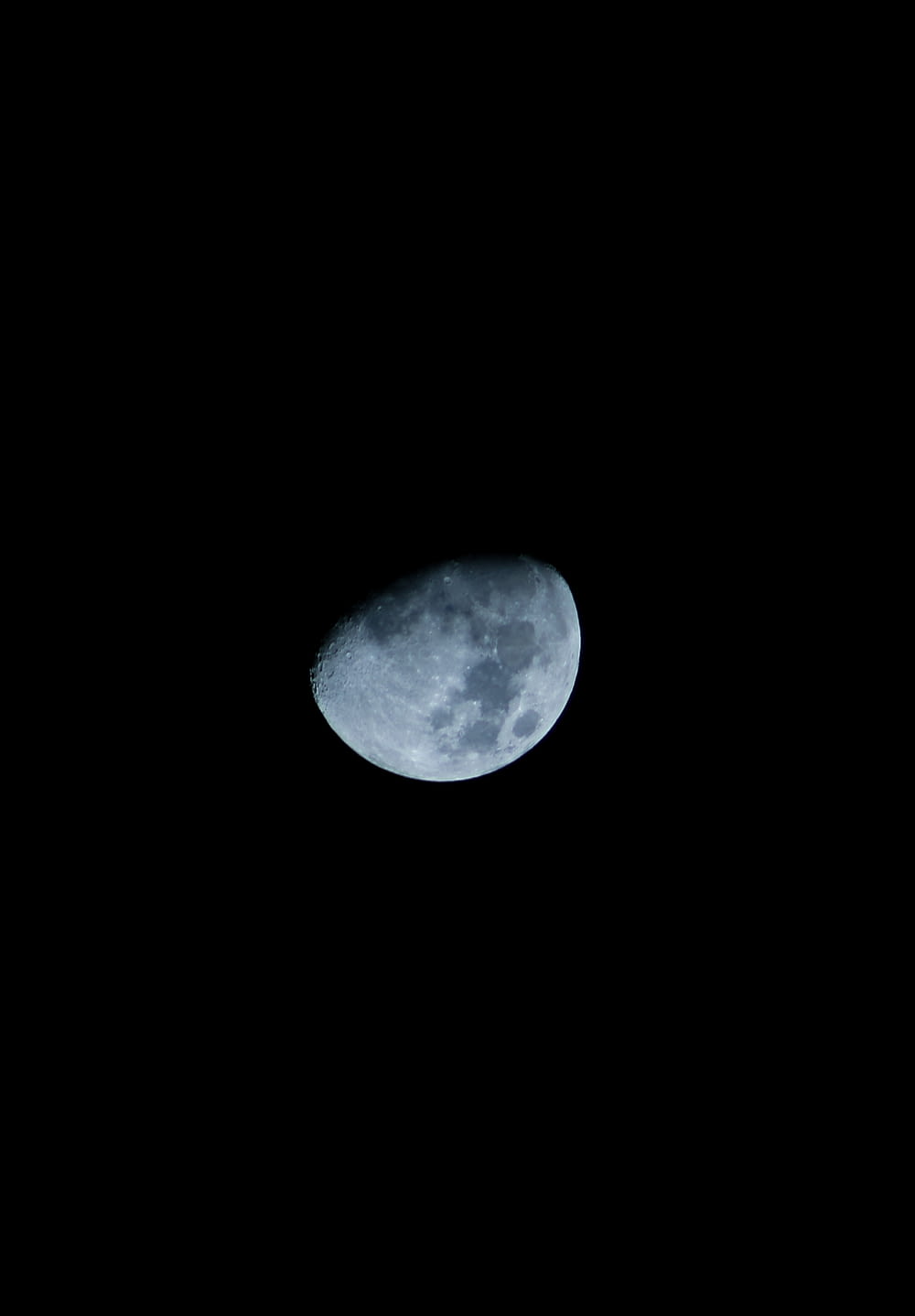 moon on night sky