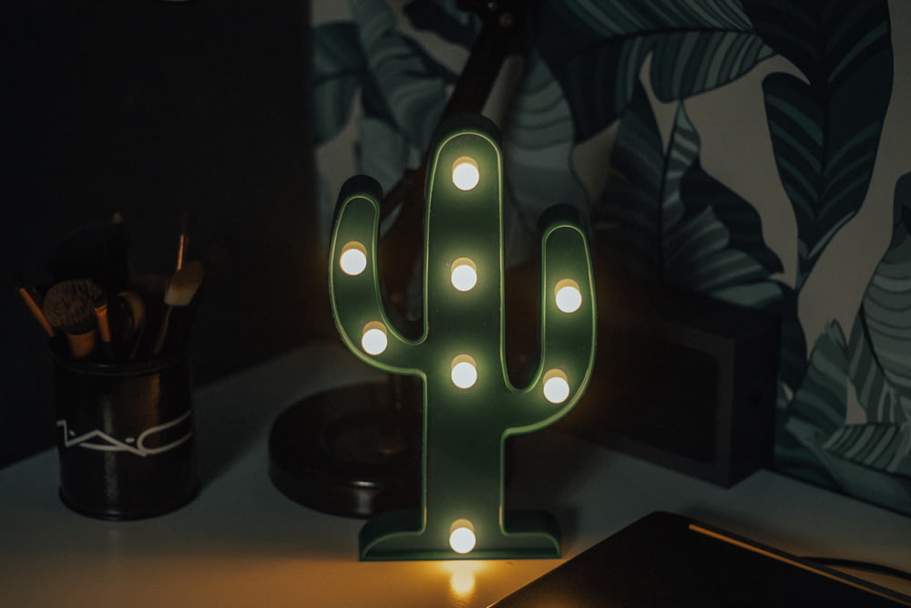 Schwarze Kaktus-Partyzeltlampe