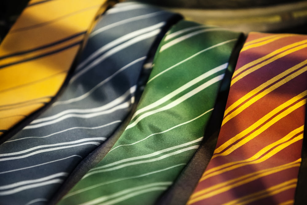 Krawatten in verschiedenen Farben