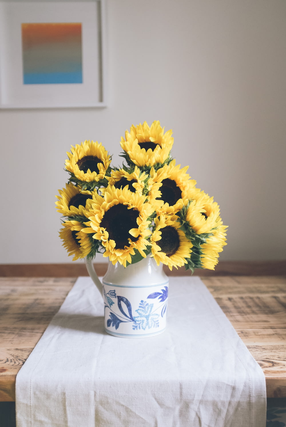 sunflowers table decor