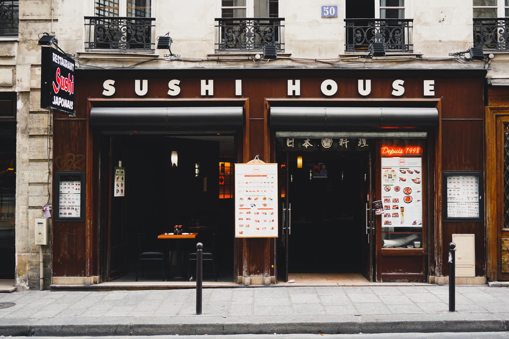 Sushi House store