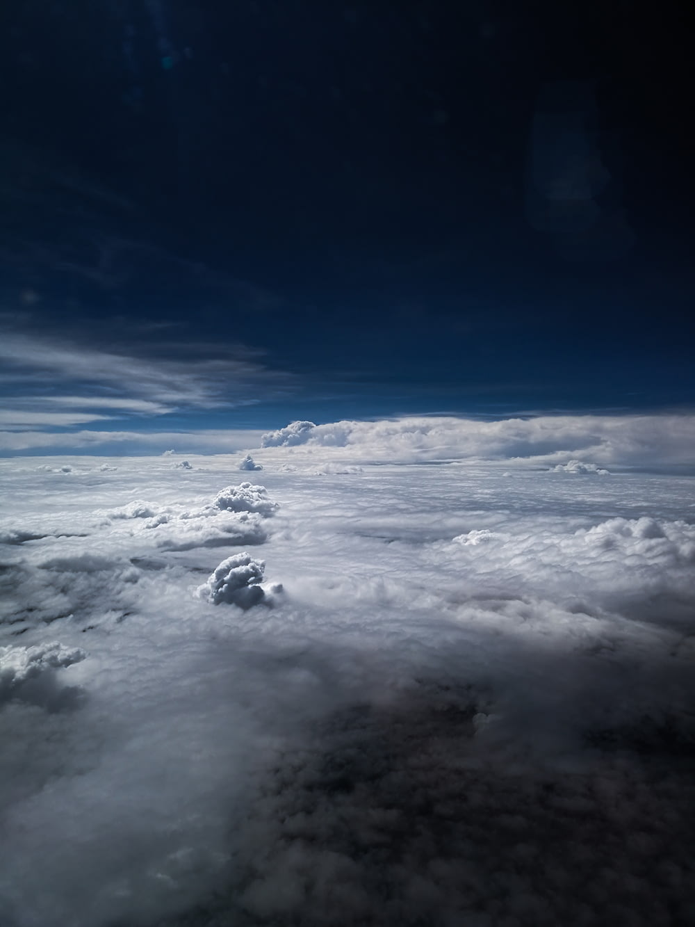 Luftaufnahme des Wolkenmeeres