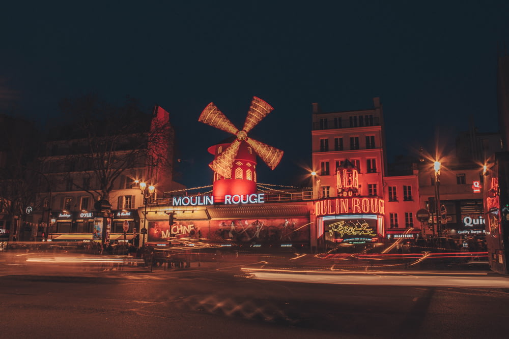 Moulin Rouge signage