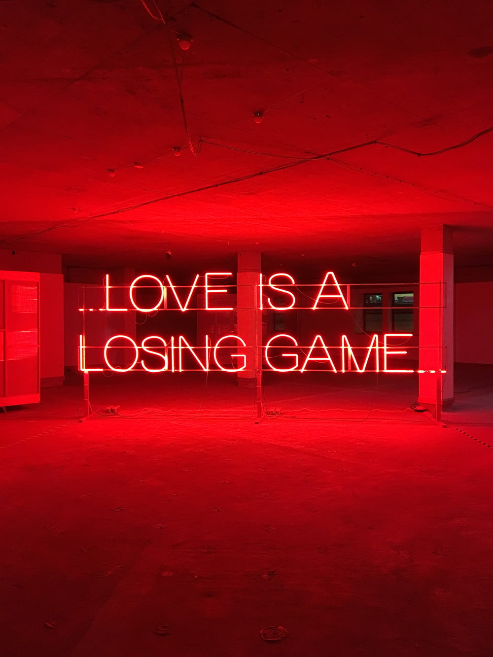 Texto de Love is A Losing Game