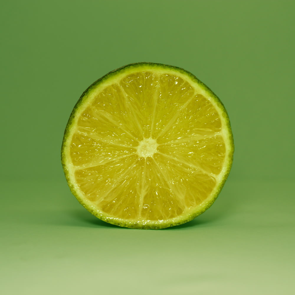 round citrus fruit