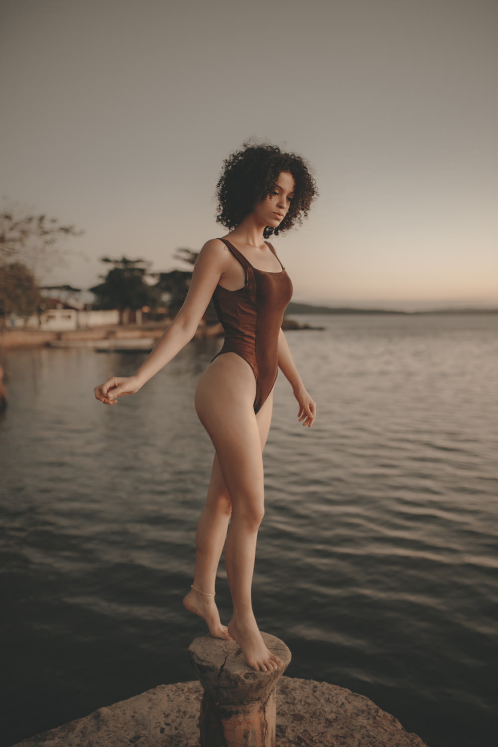 woman in brown monokini