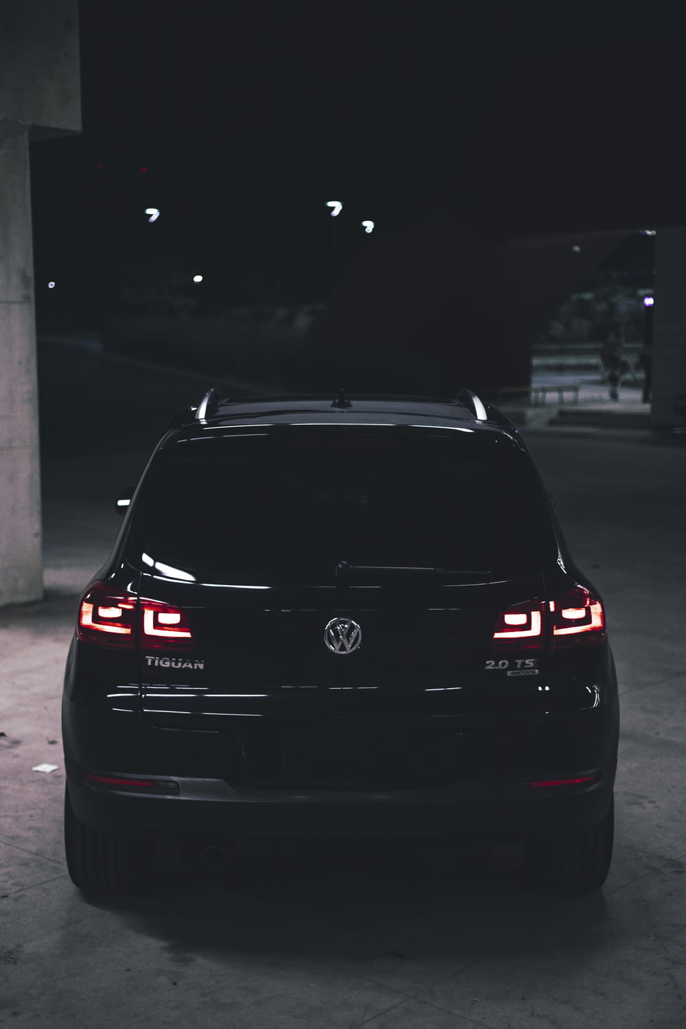 geparkter schwarzer Volkswagen