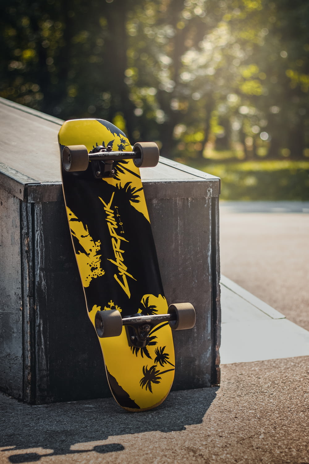 black and yellow skateboard
