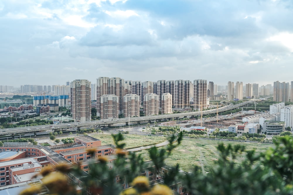 foto de alto ângulo da paisagem urbana