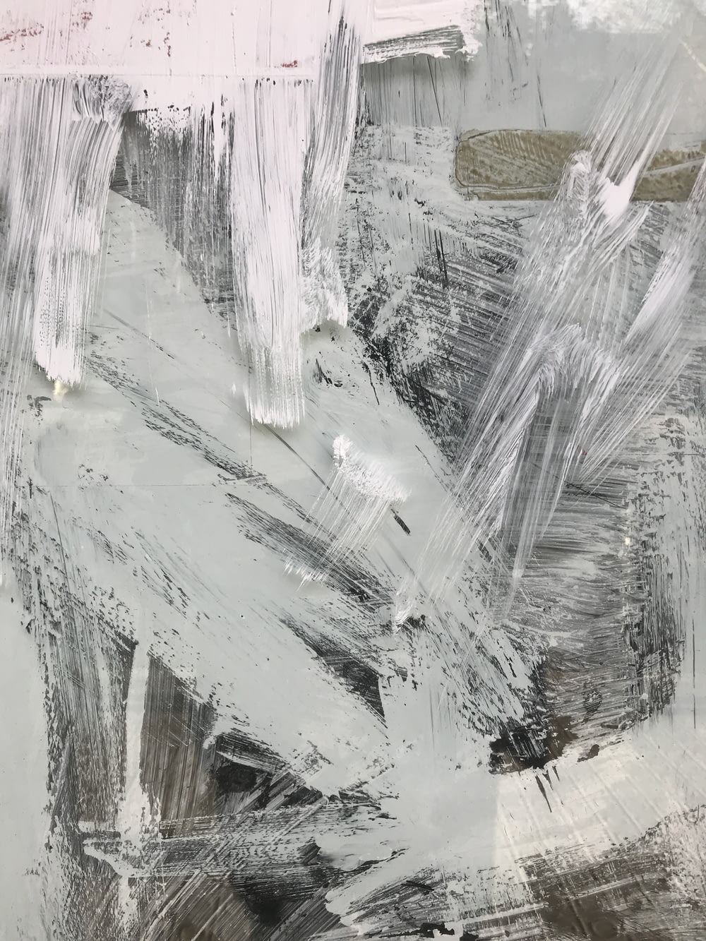Pintura abstracta blanca y morada