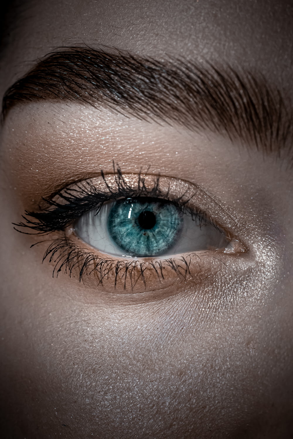 pessoas olhos azuis em fotografia de perto