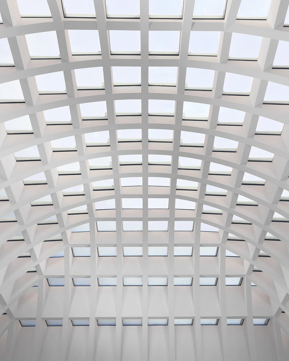 white metal frame ceiling during daytime
