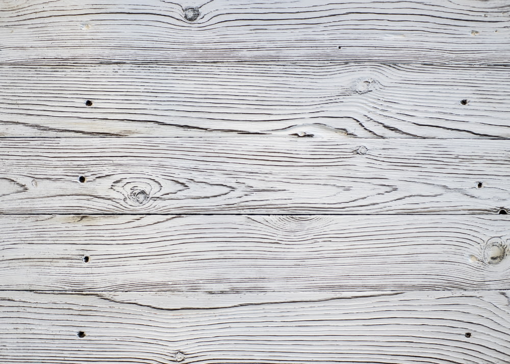 superficie in legno bianco e grigio