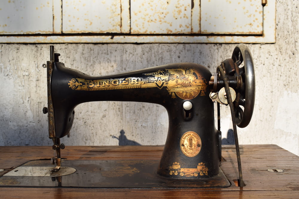 black and brown sewing machine