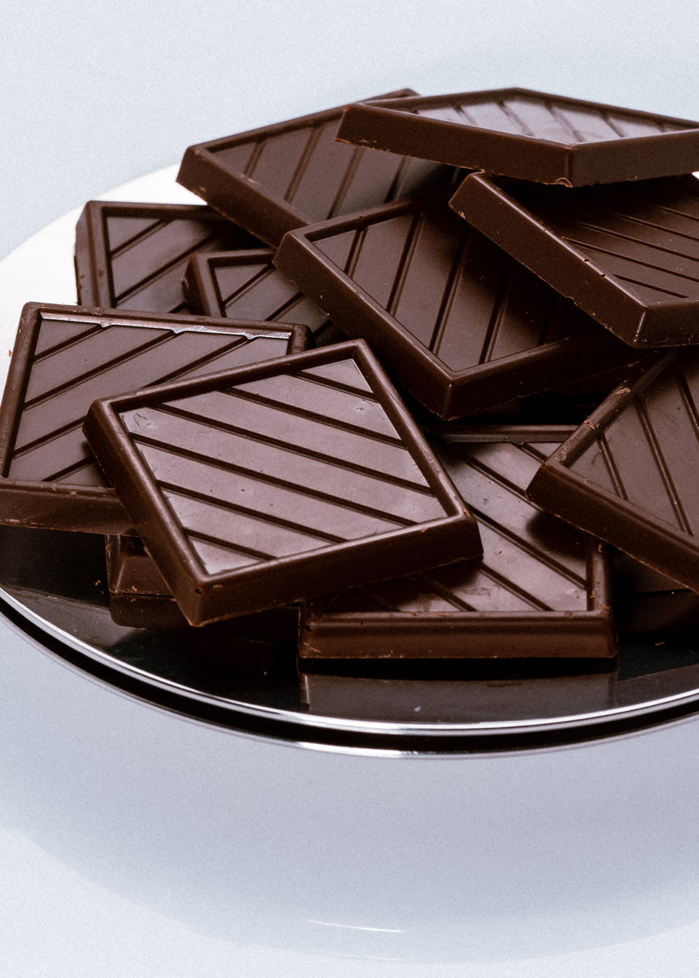 brown and white chocolate bar