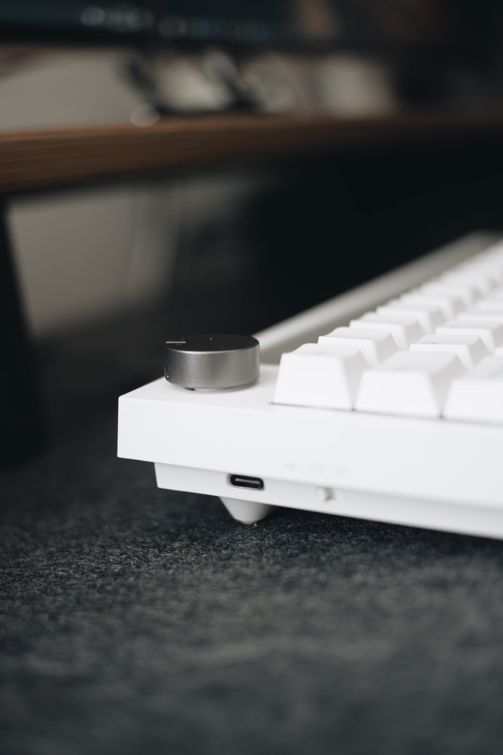 tastiera del computer bianca e nera