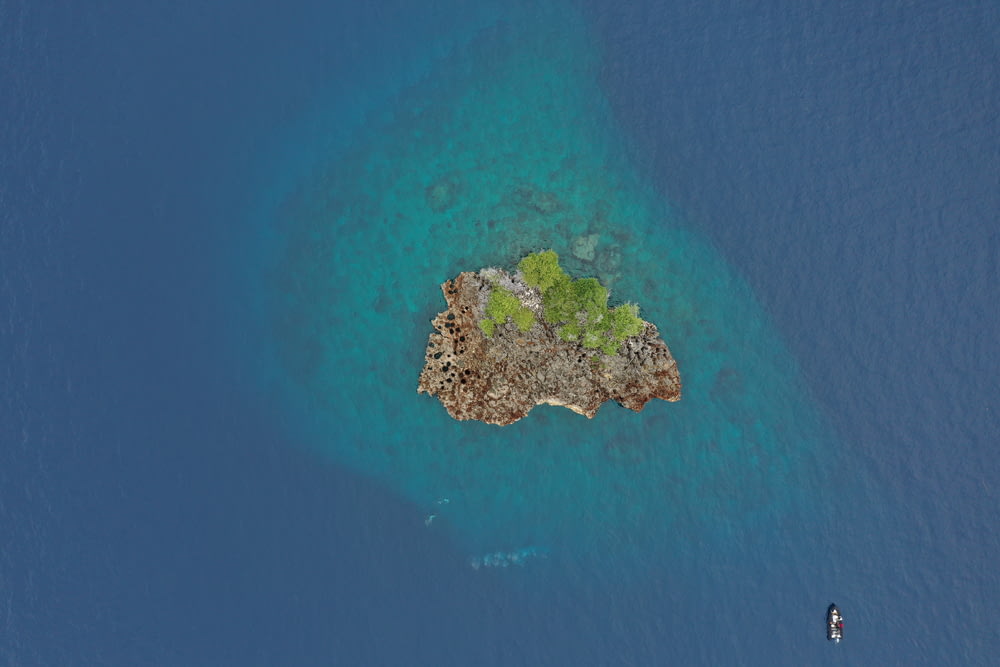 a small island in the middle of the ocean
