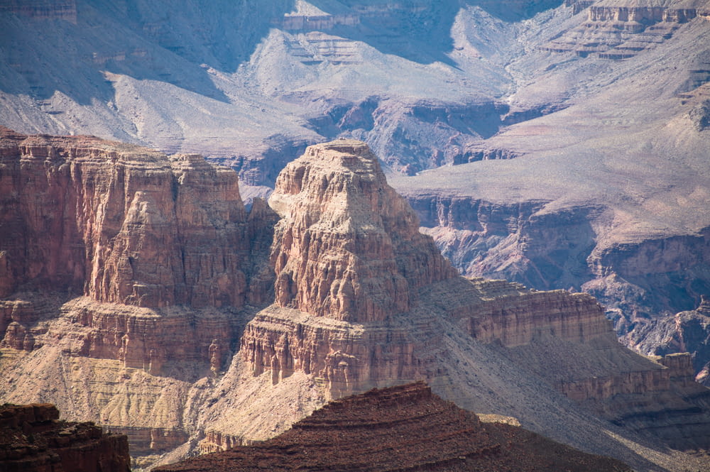 a view of the grand canyons of the grand canyons of the grand canyon