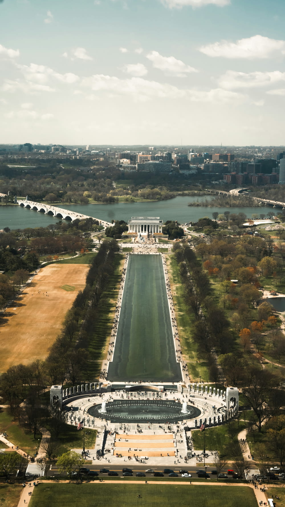 an aerial view of the lincoln memorial in washington dc