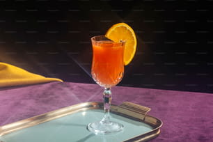 Cocktail Tequila Sunrise, style vintage