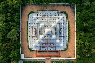 Vue aérienne de la pagode temple watasokaram en Thaïlande.