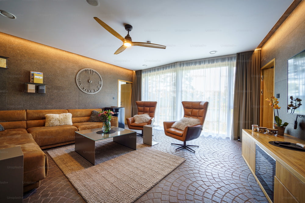 Un intérieur de chambre moderne dans un hôtel de luxe