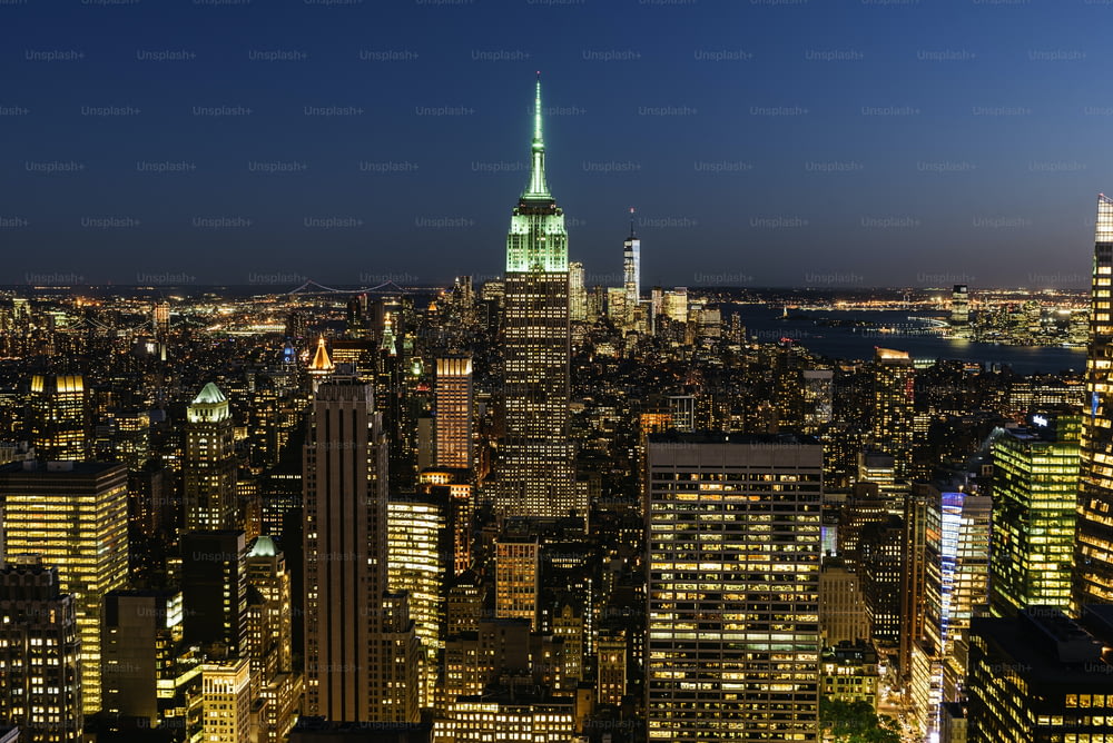 ニューヨーク市の夜景。アーバンコンセプト。