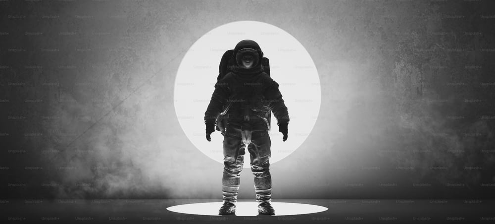 Astronaute Asian Woman Silhouette sombre devant une fenêtre ronde ensoleillée avec brume Cyber Punk Noir et blanc Illustration 3D Rendu 3D