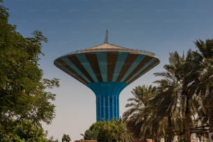 One of the identifying features and key landmarks of the city, Riyadh Water Tower on Wazir Street was constructed in 1971 with a filling capacity of 12,000 cubic meters