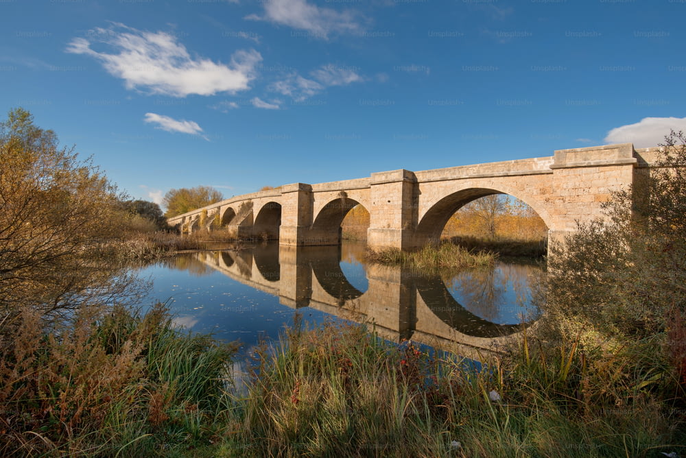 Fitero bridge, is a medieval bridge over Pisuerga river in St James way (camino de santiago) in Palencia, Spain.